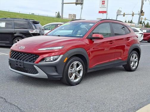2022 Hyundai KONA SEL