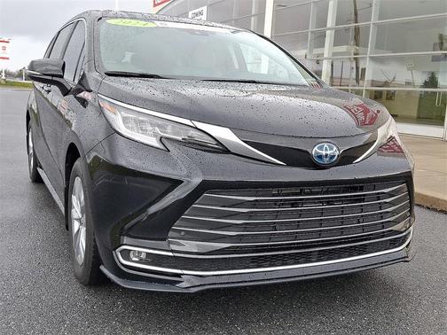 2024 Toyota Sienna Limited