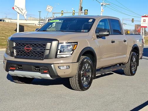 2024 Nissan Titan PRO-4X