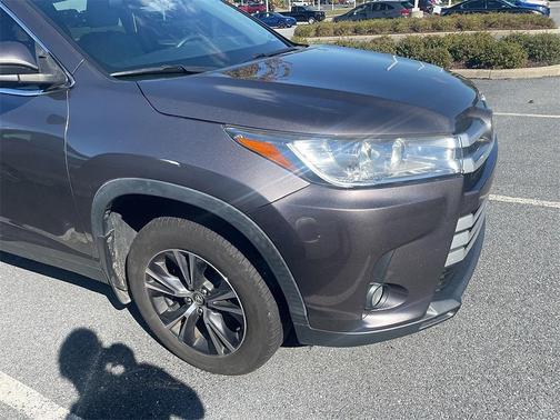 2019 Toyota Highlander LE Plus