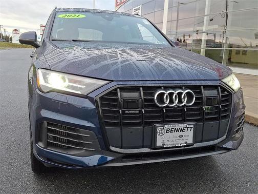 2021 Audi Q7 55 Premium Plus