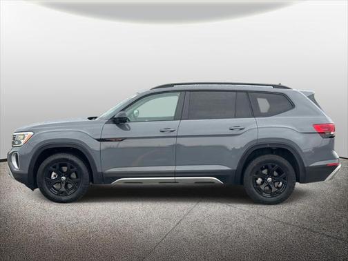 2024 Volkswagen Atlas 2.0T SE w/Technology 4MOTION