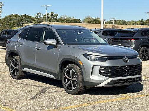 2025 Volkswagen Tiguan 2.0T SE 4MOTION