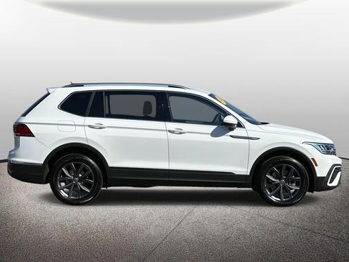 2022 Volkswagen Tiguan 2.0T SE 4MOTION