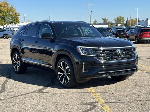 2026 Volkswagen Atlas Cross Sport 2.0T SEL Premium