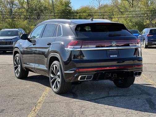 2026 Volkswagen Atlas Cross Sport 2.0T SEL Premium