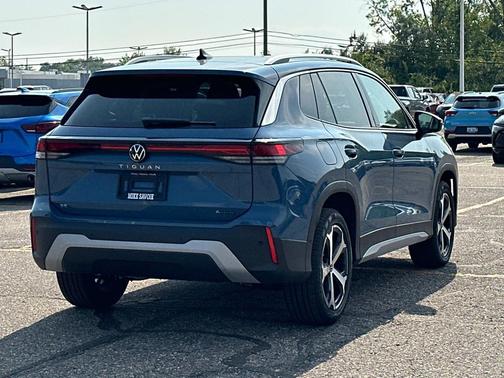 2025 Volkswagen Tiguan 2.0T SE 4MOTION