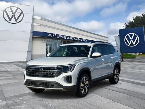 2025 Volkswagen Atlas 2.0T SE w/Technology 4MOTION
