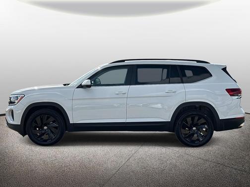 2025 Volkswagen Atlas 2.0T SE w/Technology 4MOTION