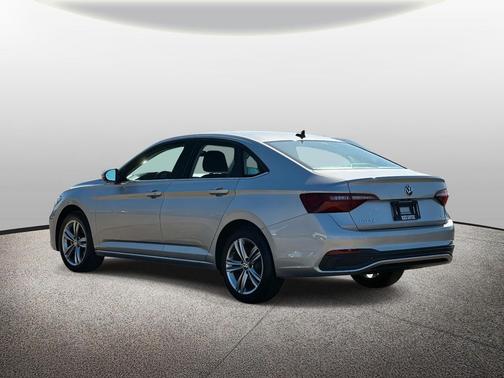 2022 Volkswagen Jetta 1.5T SE