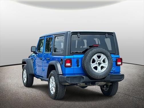 2022 Jeep Wrangler Unlimited Sport