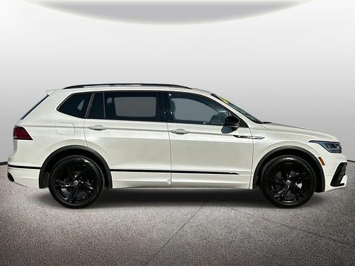 2023 Volkswagen Tiguan 2.0T SE R-Line Black 4MOTION