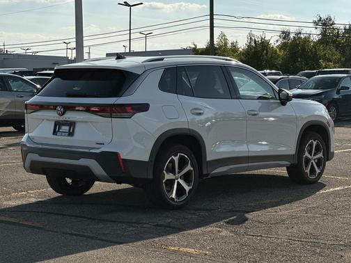 2025 Volkswagen Tiguan 2.0T SE 4MOTION
