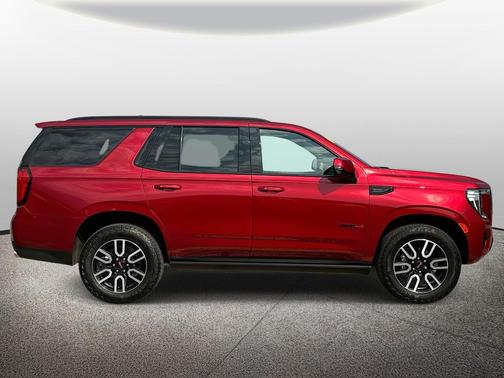 2024 GMC Yukon 4WD AT4