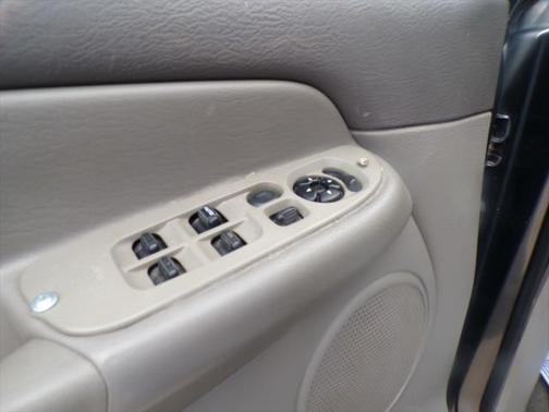 2004 Dodge Ram 2500 SLT
