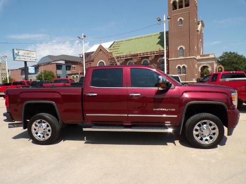 2016 GMC Sierra 2500 Denali