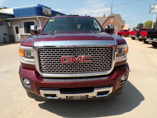 2016 GMC Sierra 2500 Denali