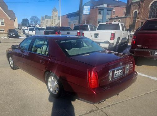 2001 Cadillac DeVille Base