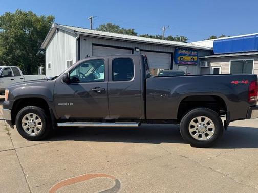 2011 GMC Sierra 2500 SLT