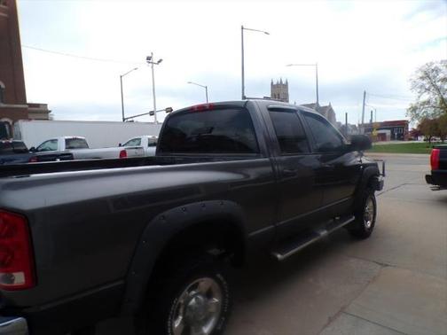 2004 Dodge Ram 2500 SLT Quad Cab