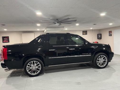2013 Cadillac Escalade EXT Premium