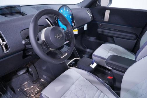 Indigo 2027 MINI Countryman Cooper S