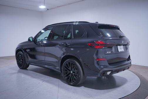 Black Sapphire Metallic 2026 BMW X5 sDrive40i