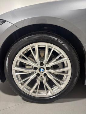 Skyscraper Gray Metallic 2023 BMW 330 i