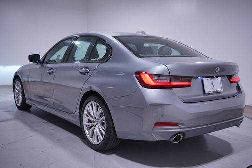 Skyscraper Gray Metallic 2023 BMW 330 i