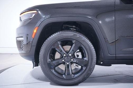 Diamond Black 2025 Jeep Grand Cherokee L Limited