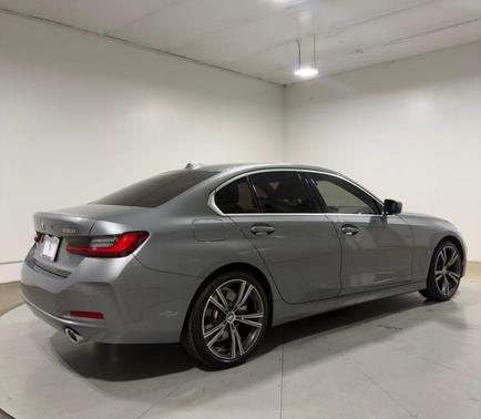 Skyscraper Gray Metallic 2024 BMW 330 i