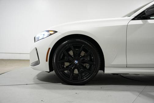 Alpine White 2025 BMW 330 i xDrive