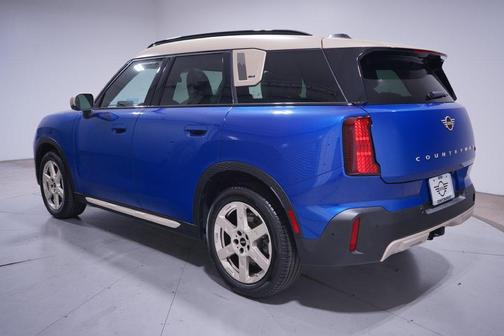 Blazing Blue Metallic 2026 MINI Countryman S