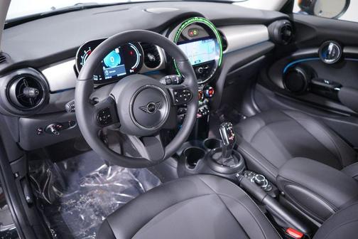 Midnight Black 2024 MINI Hardtop Cooper