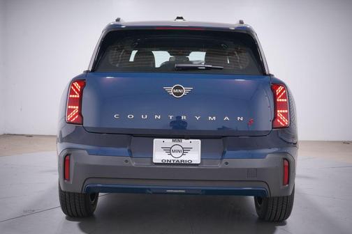 Indigo 2027 MINI Countryman Cooper S
