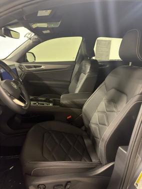 Pure Gray 2025 Volkswagen Atlas Cross Sport 2.0T SE w/Technology