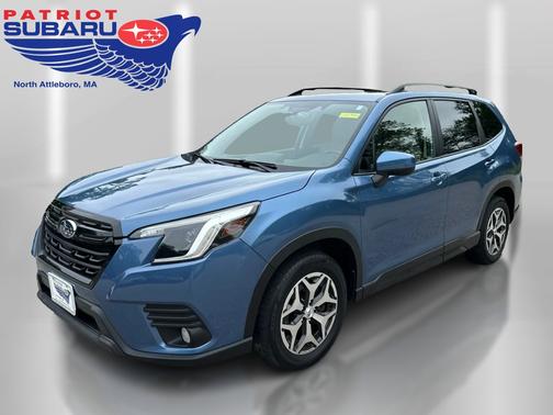 2022 Subaru Forester Premium