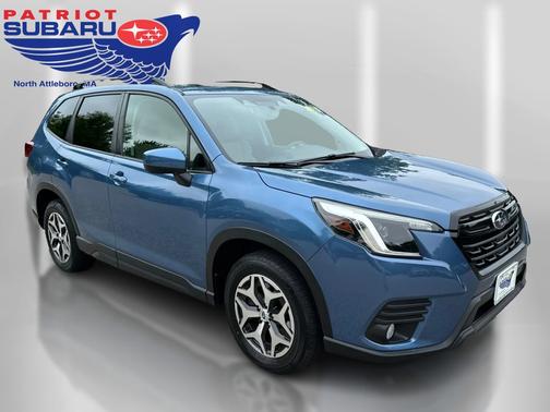 2022 Subaru Forester Premium