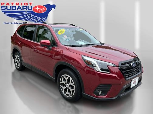 2022 Subaru Forester Premium