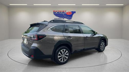 2023 Subaru Outback Premium