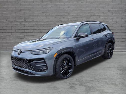 Platinum Gray Metallic 2026 Volkswagen Tiguan 2.0T SE R-Line Black
