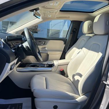 2021 Mercedes-Benz GLA 250 Base 4MATIC