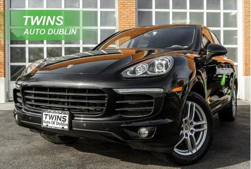 2017 Porsche Cayenne Base