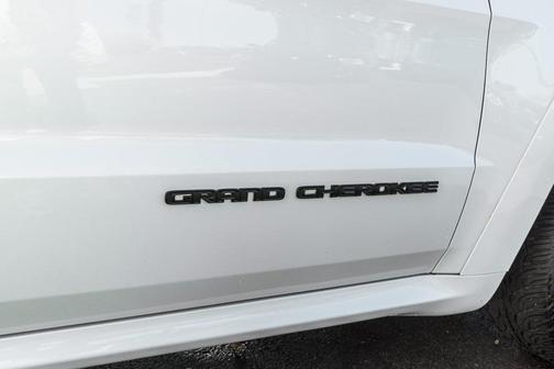 2020 Jeep Grand Cherokee SRT