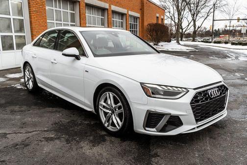 2023 Audi A4 45 S line Premium Plus