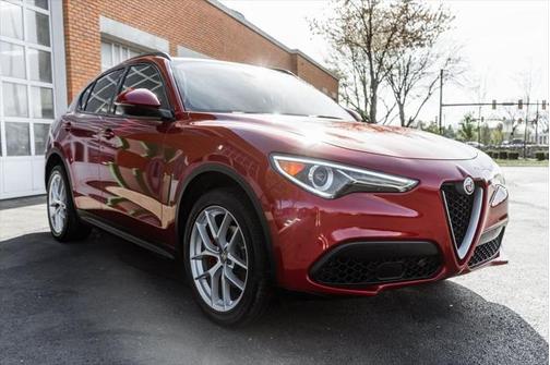 2019 Alfa Romeo Stelvio Ti Sport