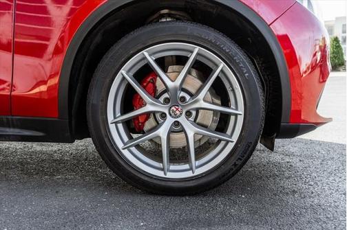 2019 Alfa Romeo Stelvio Ti Sport
