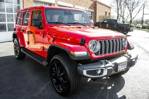 2025 Jeep Wrangler 4xe Sahara