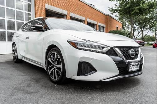 2021 Nissan Maxima SL