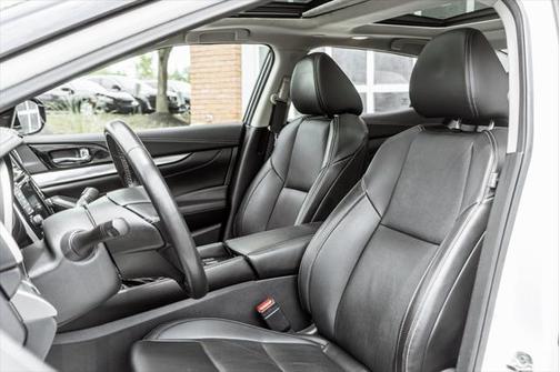 2021 Nissan Maxima SL